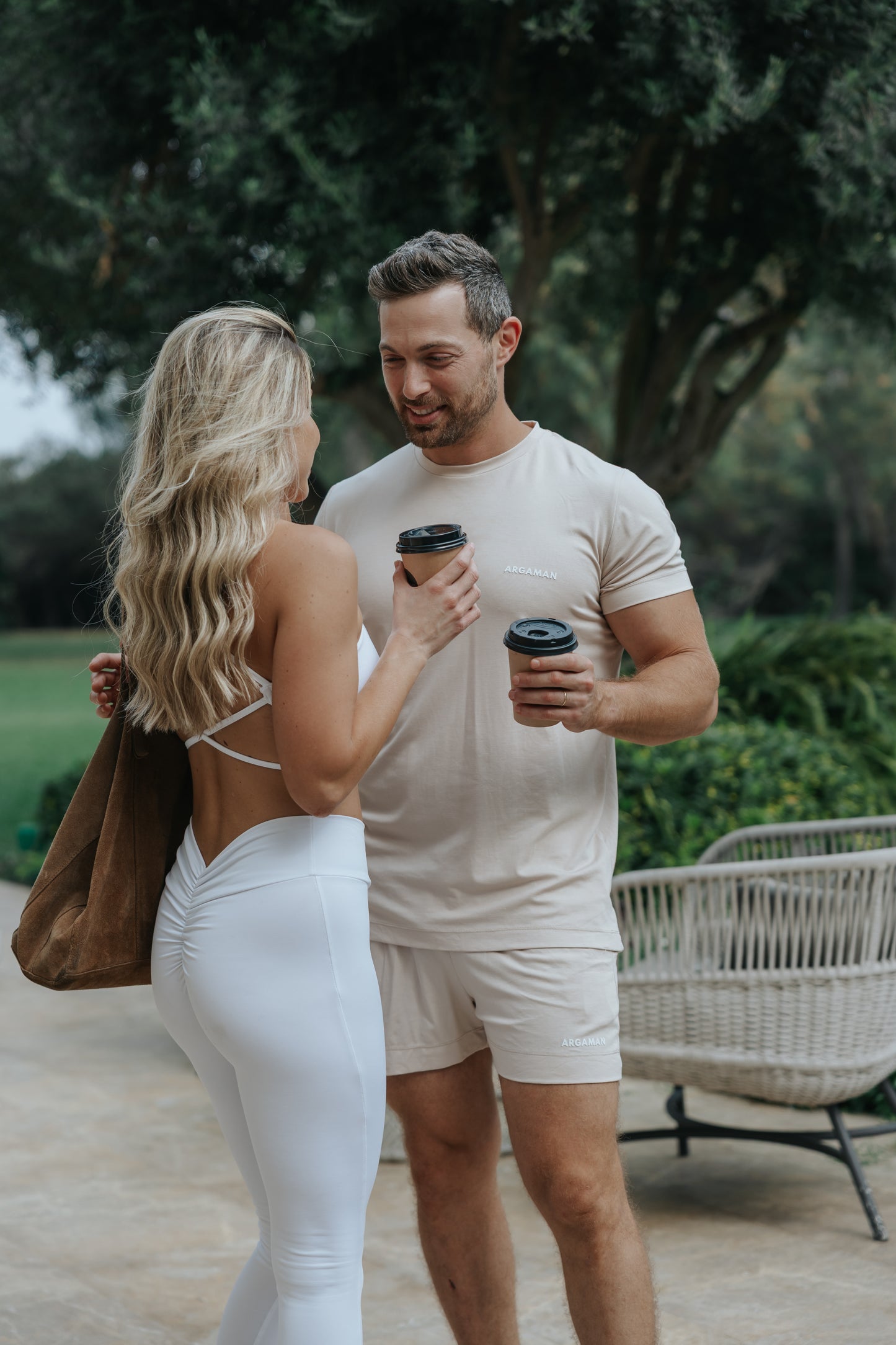 טי שירט Apple T-shirt - אבן