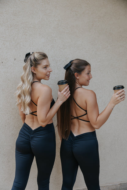 טופ איקסים Blueberry Top - שחור