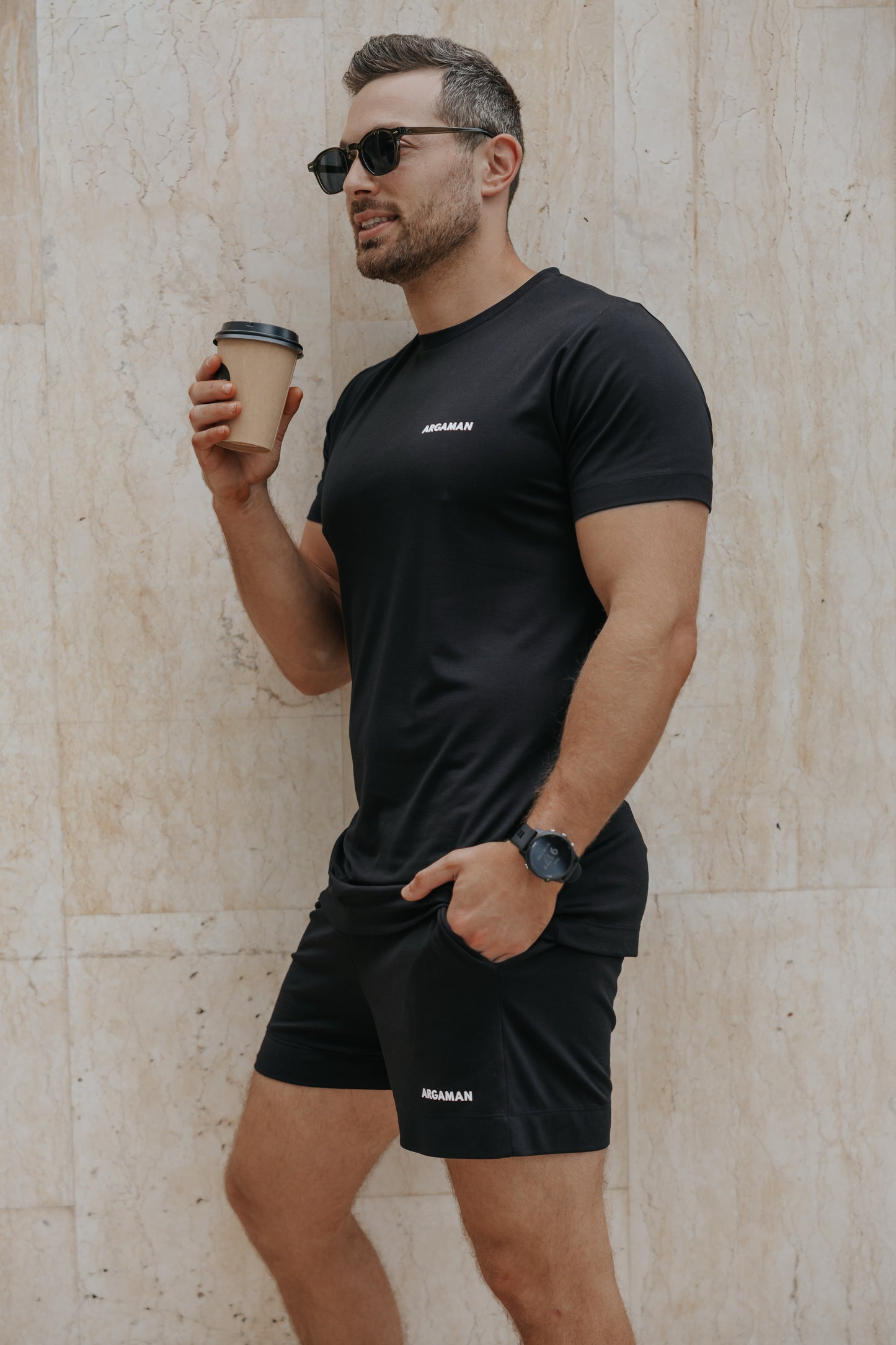 שורט Pineapple Short - שחור